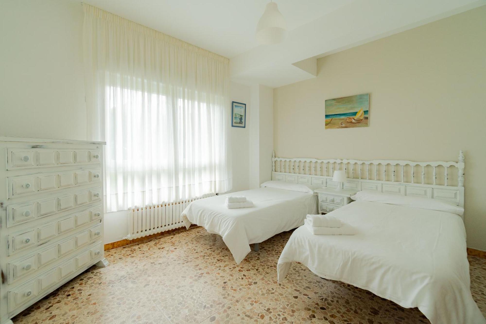 Chalet Areo Do Rio - Playa De Razo Екстериор снимка