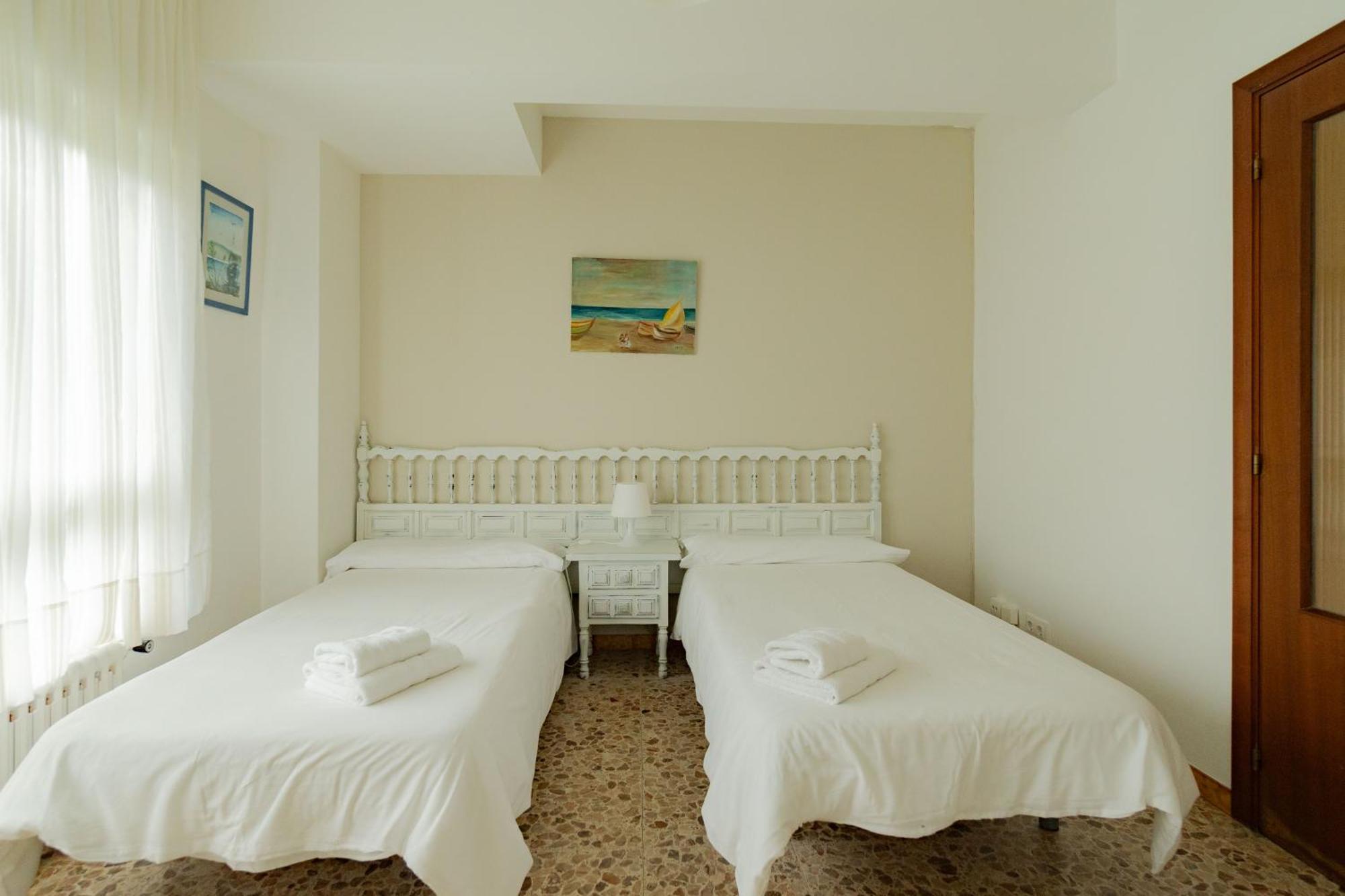 Chalet Areo Do Rio - Playa De Razo Екстериор снимка